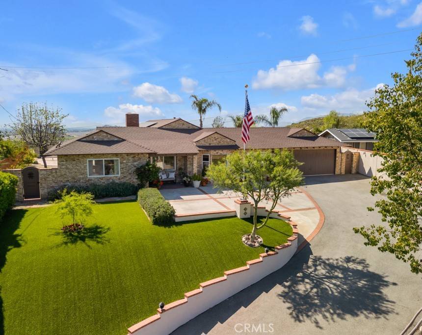 Shadow Hills, CA 91040,10565 Mahoney DR