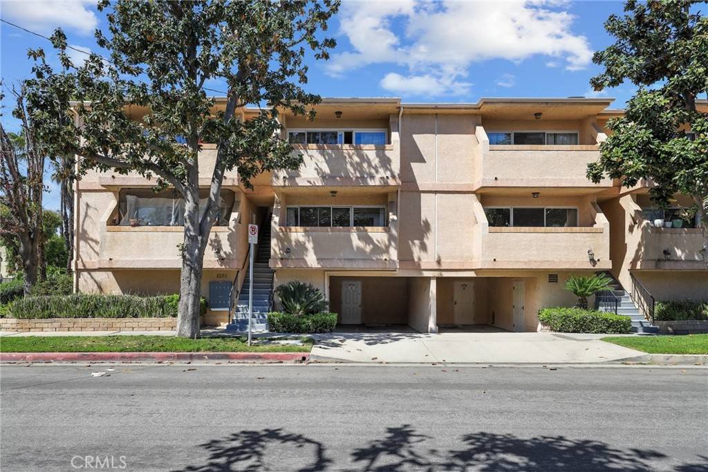 Sherman Oaks, CA 91423,4500 Murietta AVE #2