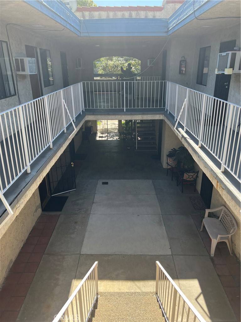 Glendale, CA 91203,735 Milford ST