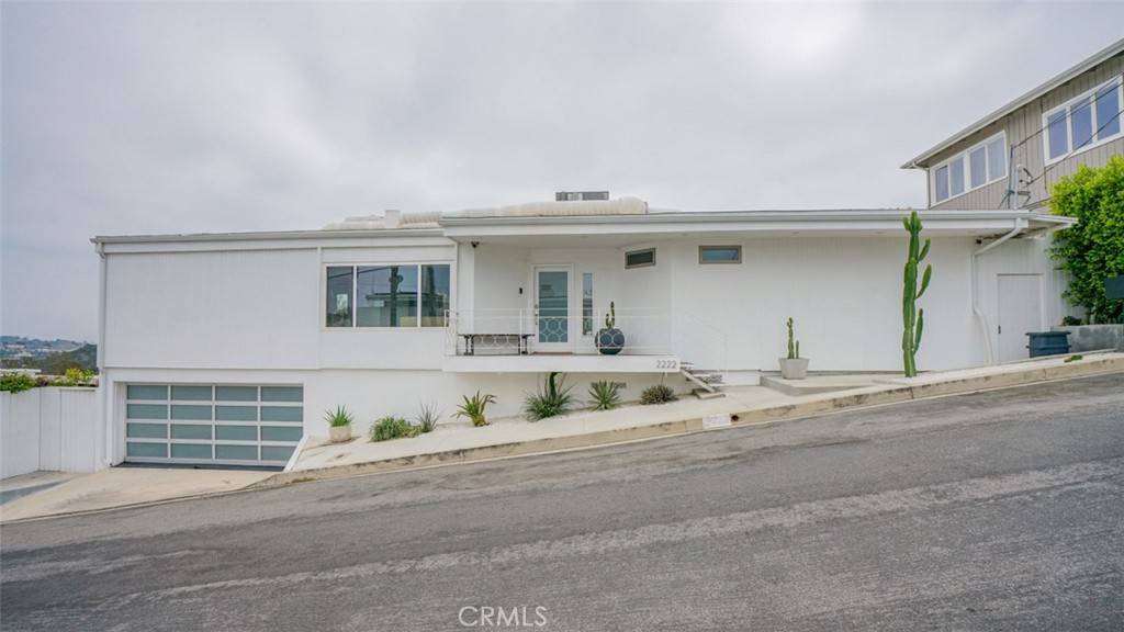 Los Angeles, CA 90046,2222 Ridgemont Drive