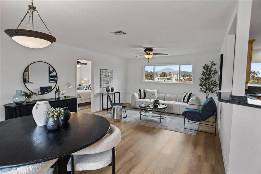 Glendale, CA 91206,310 N Jackson ST #330