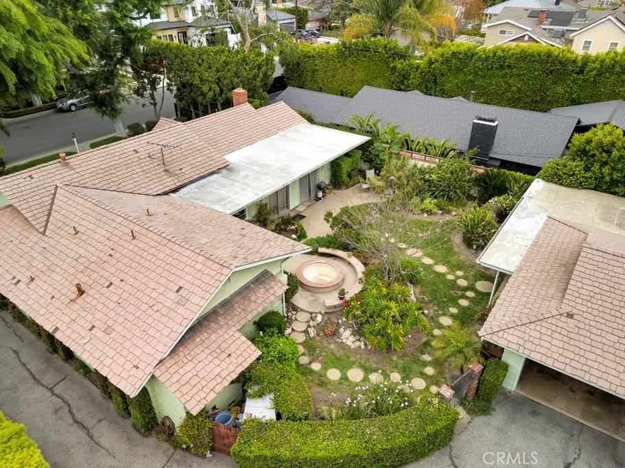 Toluca Lake, CA 91602,4636 Talofa AVE