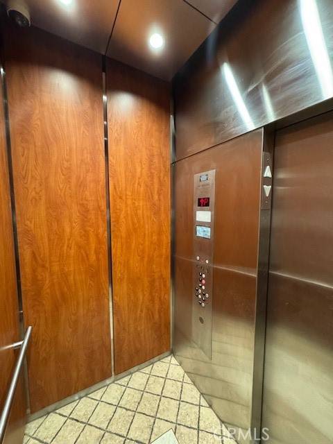 North Hollywood, CA 91601,11501 Hatteras ST #2