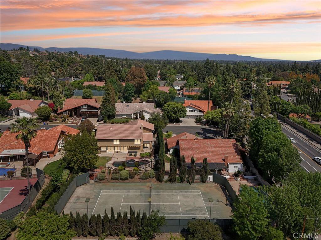 Chatsworth, CA 91311,10313 Christine PL