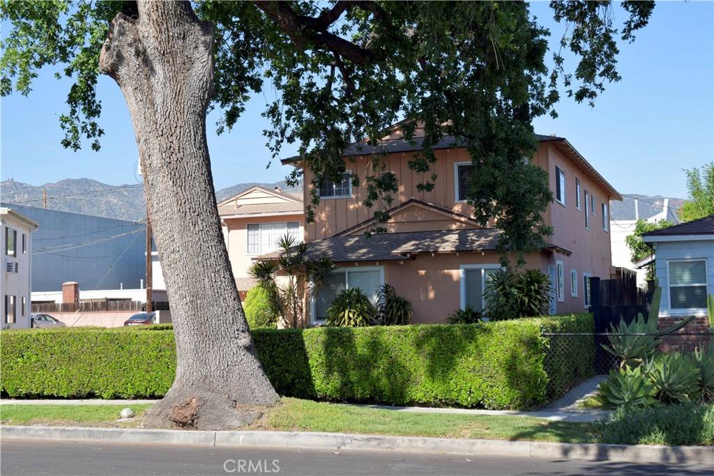 Burbank, CA 91506,216 S Glenwood PL