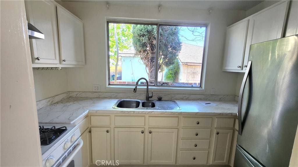 North Hollywood, CA 91601,5622 Elmer AVE