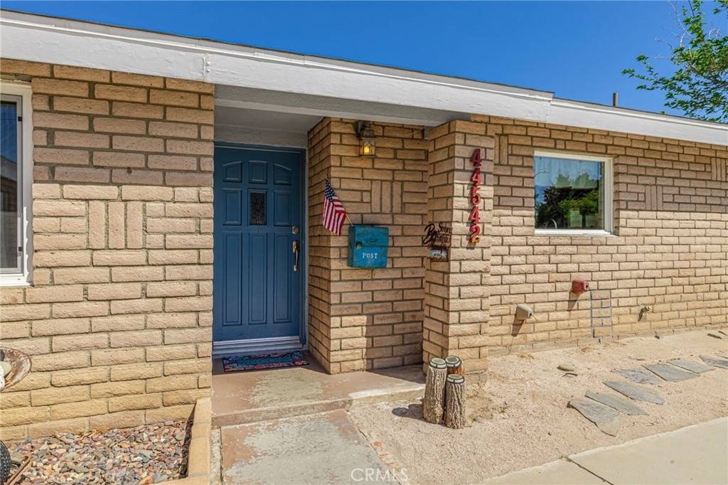 Lancaster, CA 93534,44542 15th ST W