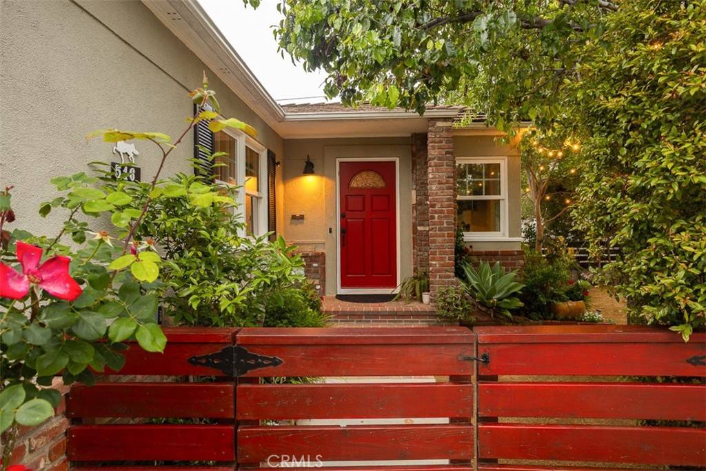 Burbank, CA 91506,516 S Sparks ST S