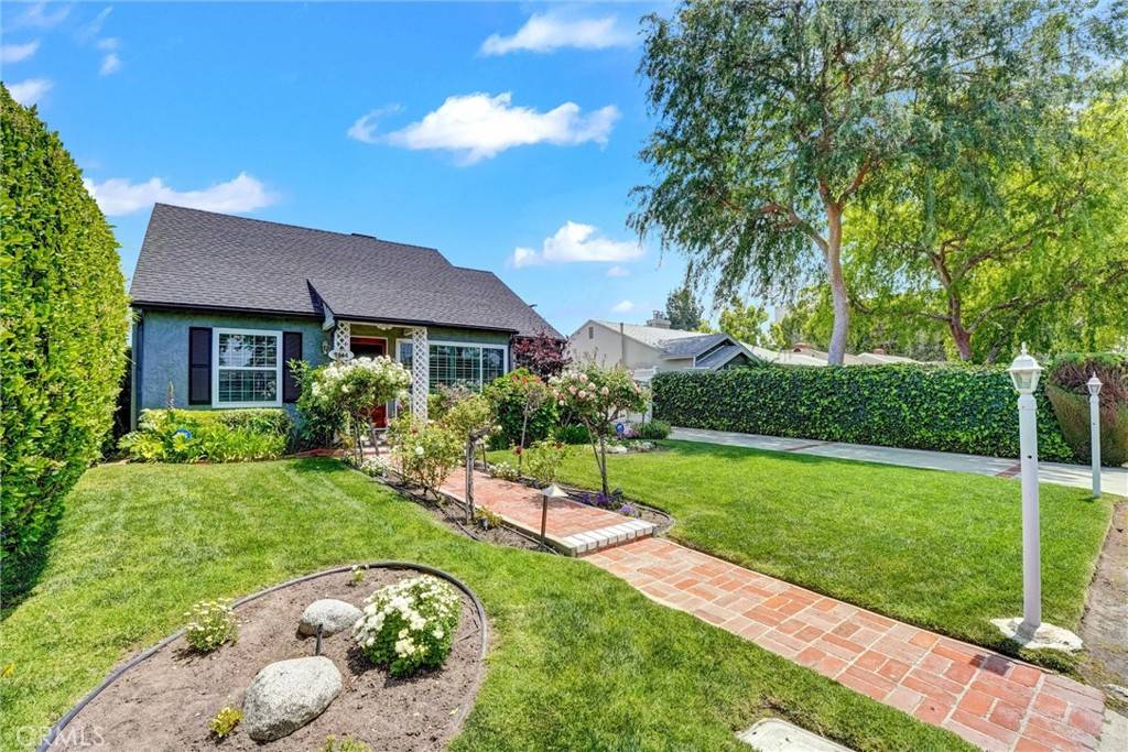 Valley Village, CA 91607,5634 Saint Clair AVE