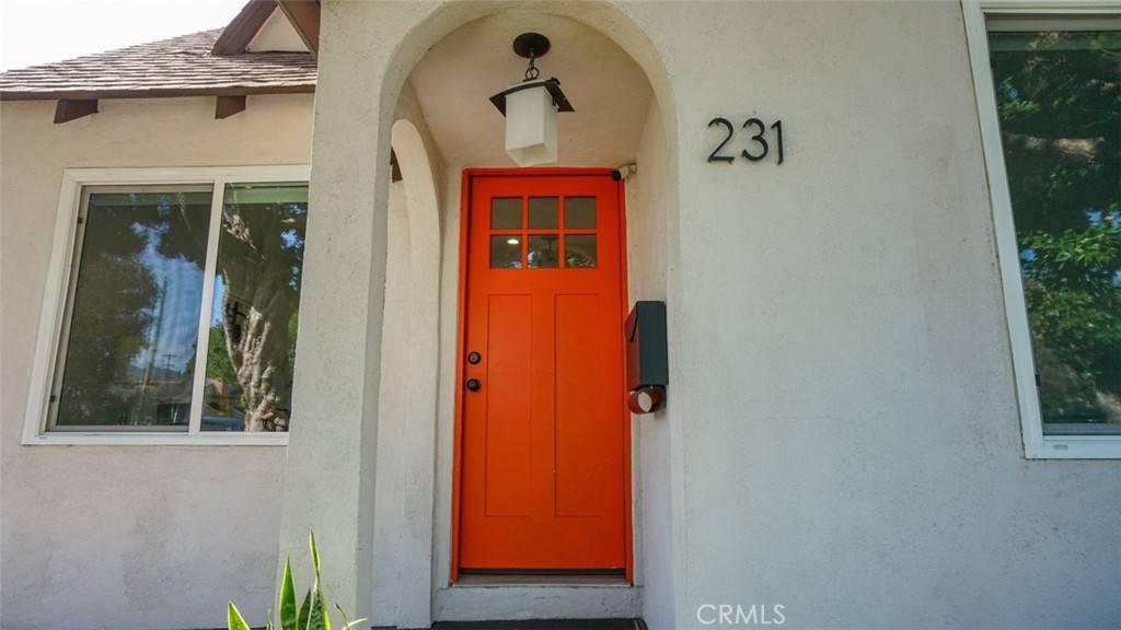 Burbank, CA 91502,231 W Cedar AVE