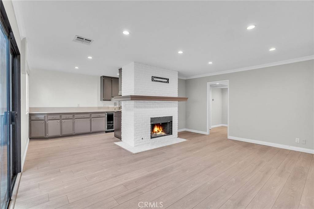 Sun Valley, CA 91352,8641 Glenoaks BLVD #107