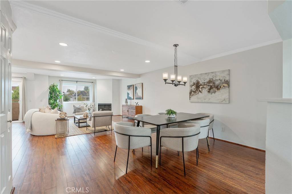 Burbank, CA 91504,2310 N Fairview ST #210