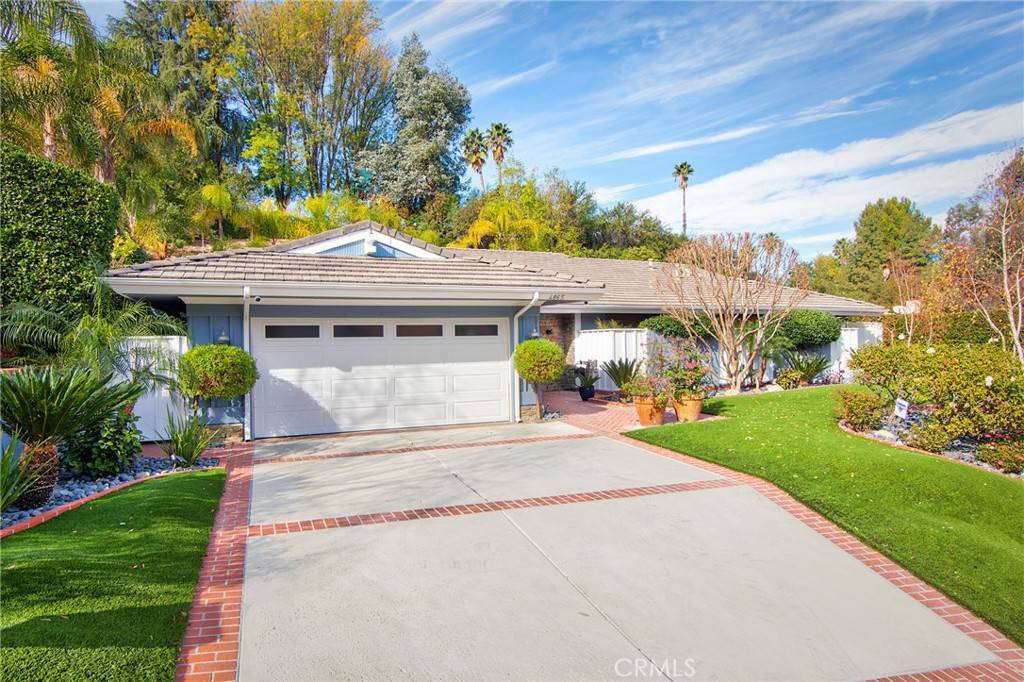 Woodland Hills, CA 91364,4865 Winnetka AVE