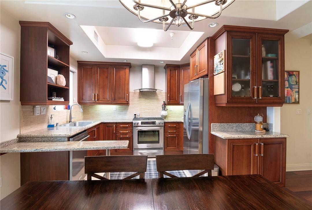 North Hollywood, CA 91601,11323 Huston St #4