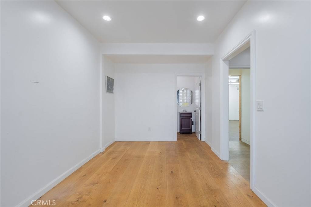 North Hollywood, CA 91605,12010 Vose ST