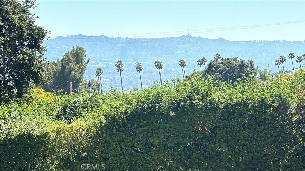 Burbank, CA 91501,1125 Churchs CT
