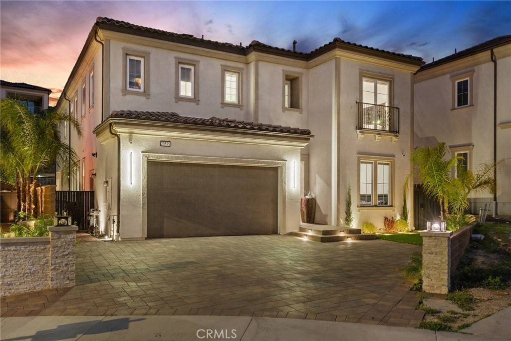 Porter Ranch, CA 91326,20535 W Bluebird CT