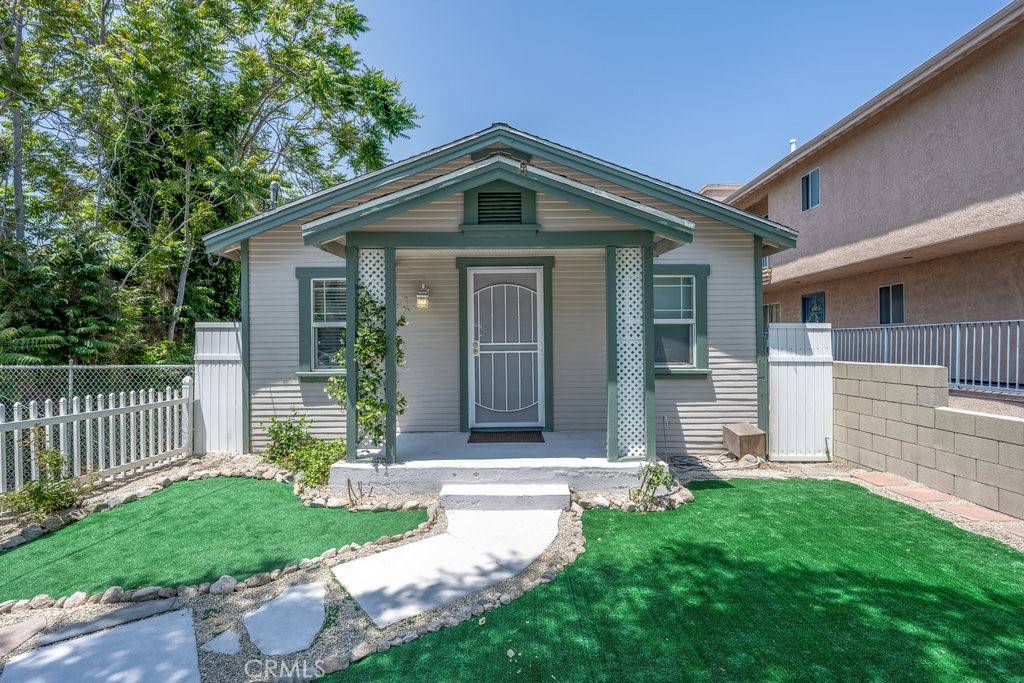 Tujunga, CA 91042,10203 Fernglen AVE