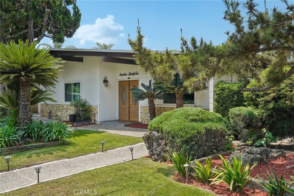 Arcadia, CA 91006,1721 S 3rd AVE
