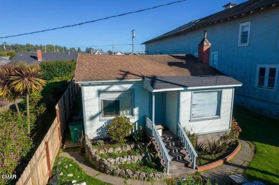 Fort Bragg, CA 95437,222 N Corry ST