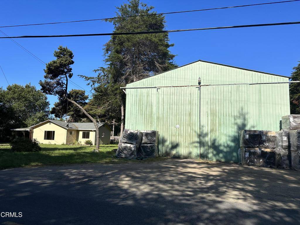 Fort Bragg, CA 95437,19040 Benson LN