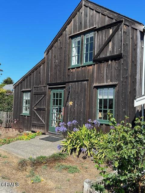 Mendocino, CA 95460,45091 Little Lake ST