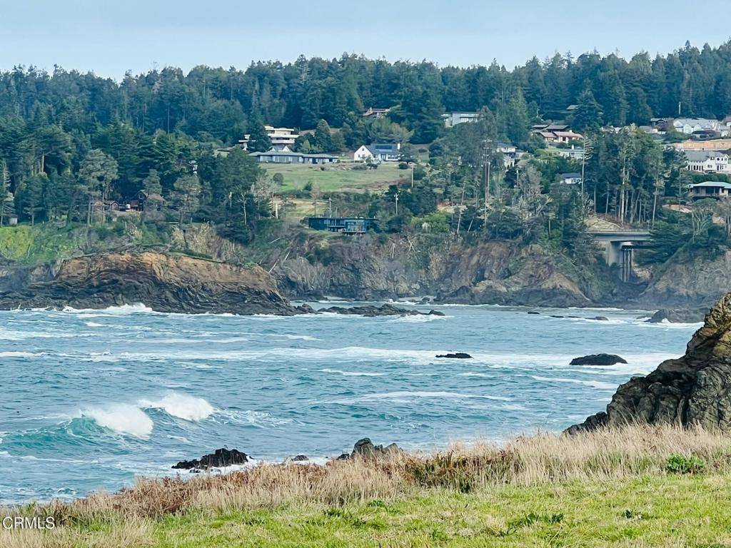 Mendocino, CA 95460,44821 Baywood DR