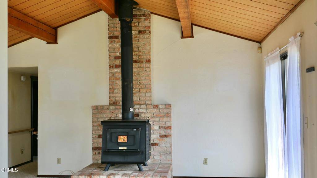 Fort Bragg, CA 95437,620 Dubois LN