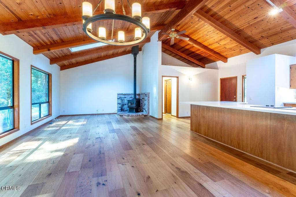 Mendocino, CA 95460,12141 Pinewood RD