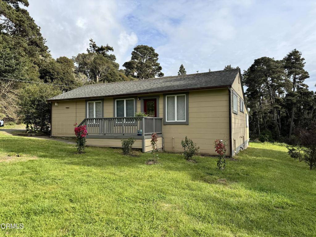 Fort Bragg, CA 95437,32901 Pearl DR