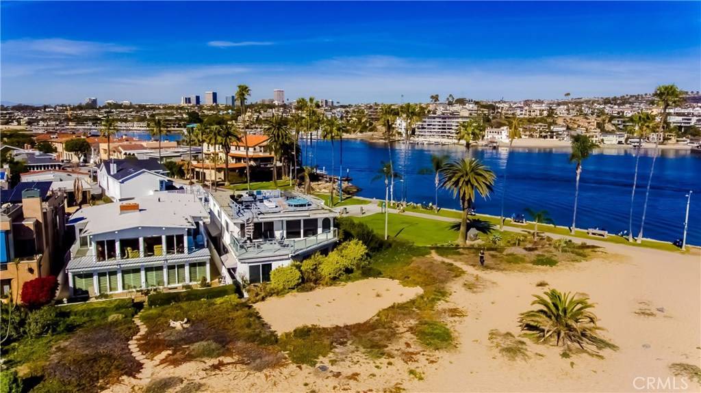 Newport Beach, CA 92661,2168 E Oceanfront