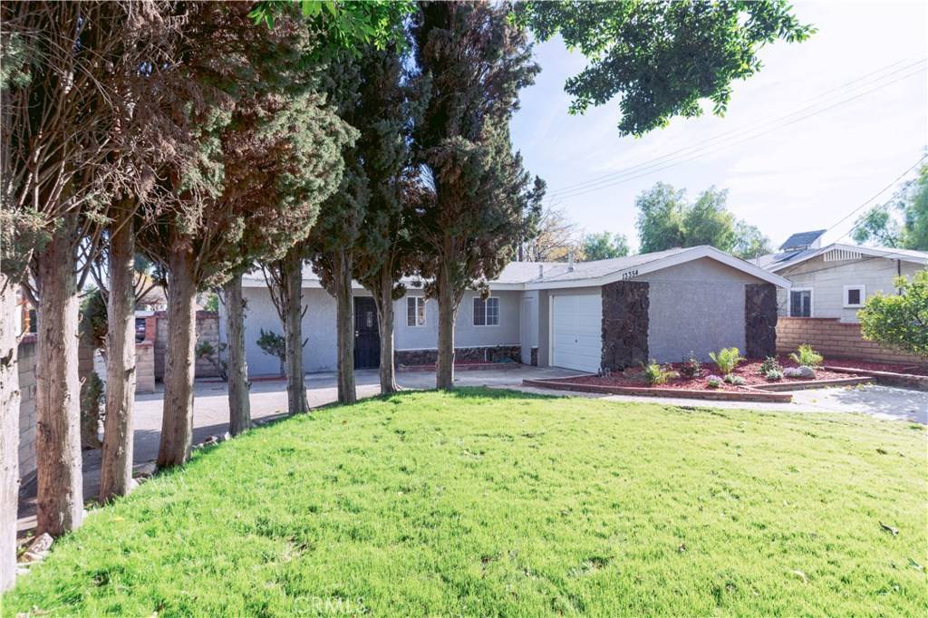 Panorama City, CA 91402,13354 Reedley ST