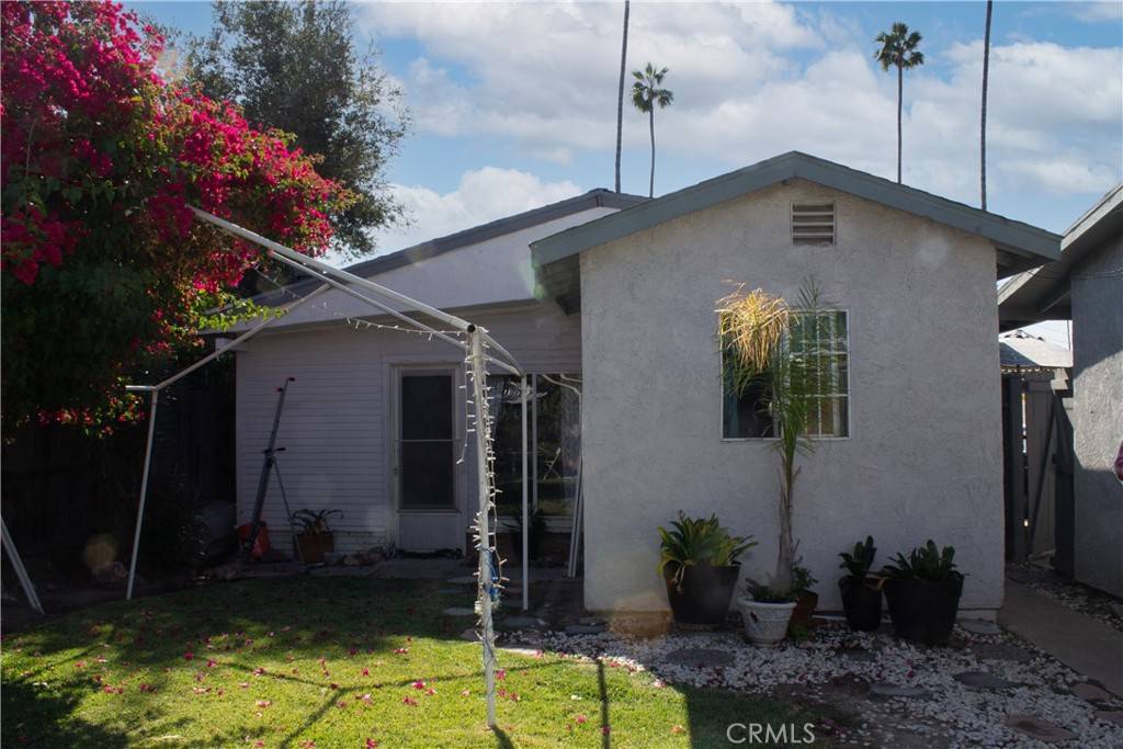 El Sereno, CA 90032,5325 Edna ST