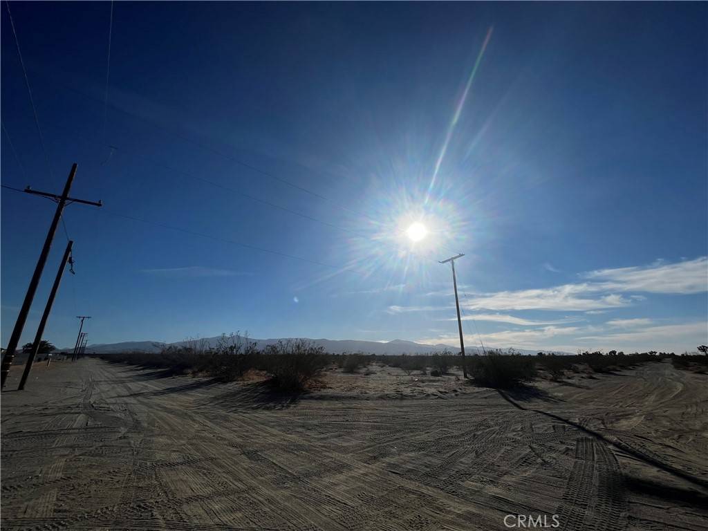 Phelan, CA 92371,0 Sheep Creek RD