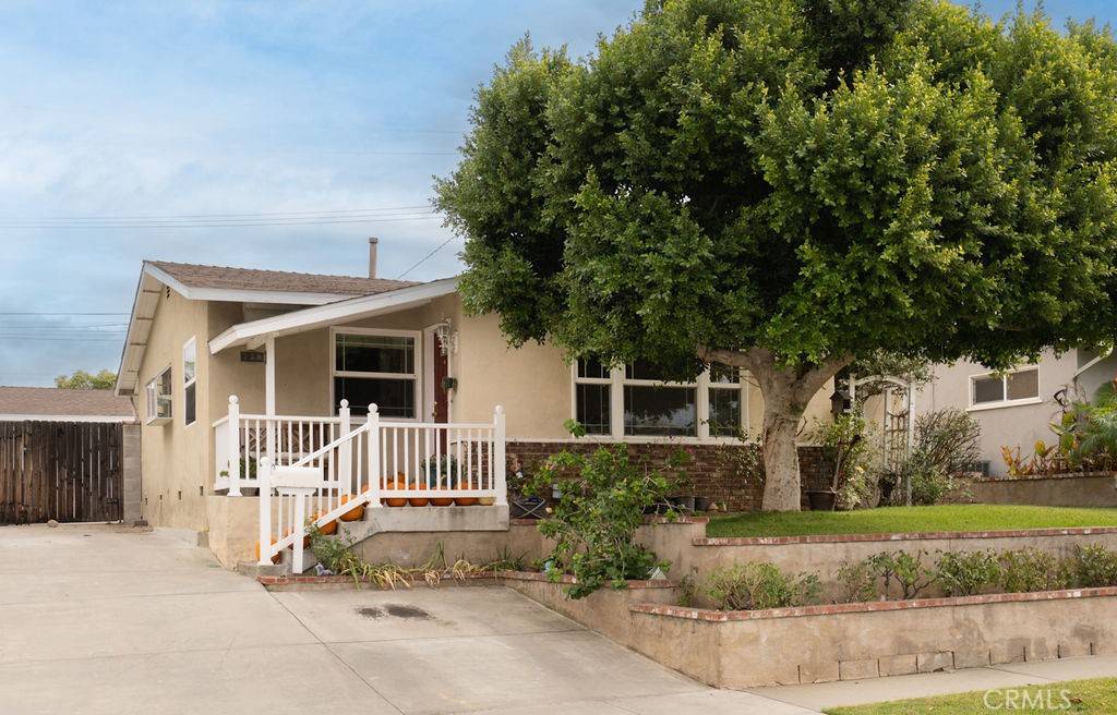 Glendora, CA 91740,758 S Lope LN
