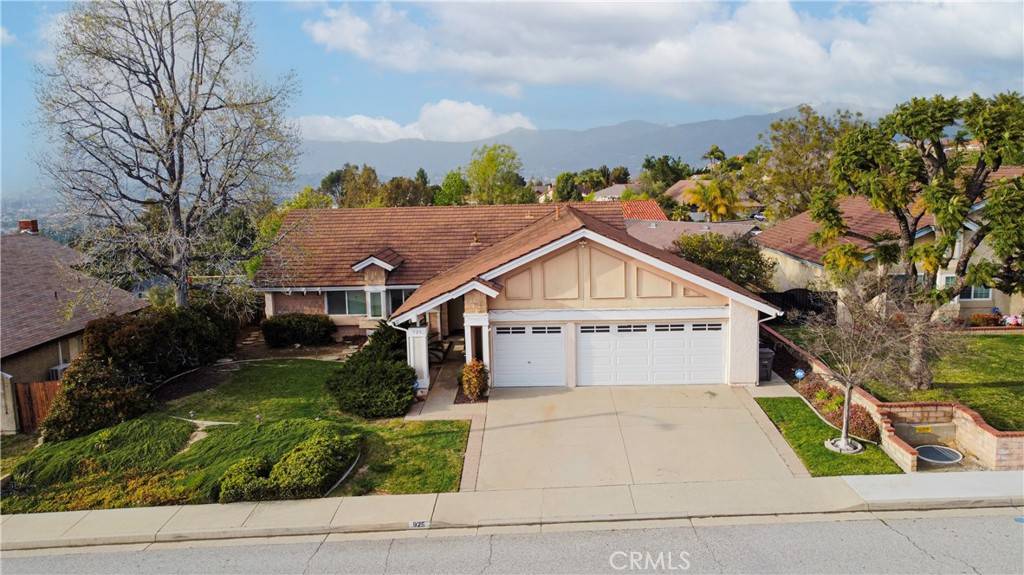 San Dimas, CA 91773,925 Calle Serra