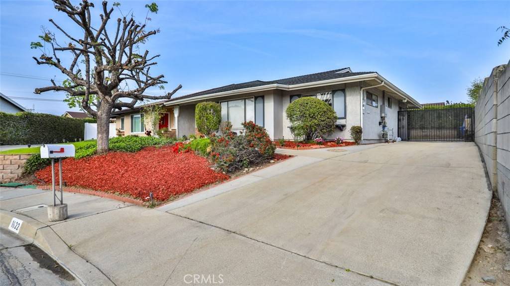 Glendora, CA 91740,1622 S Banna AVE
