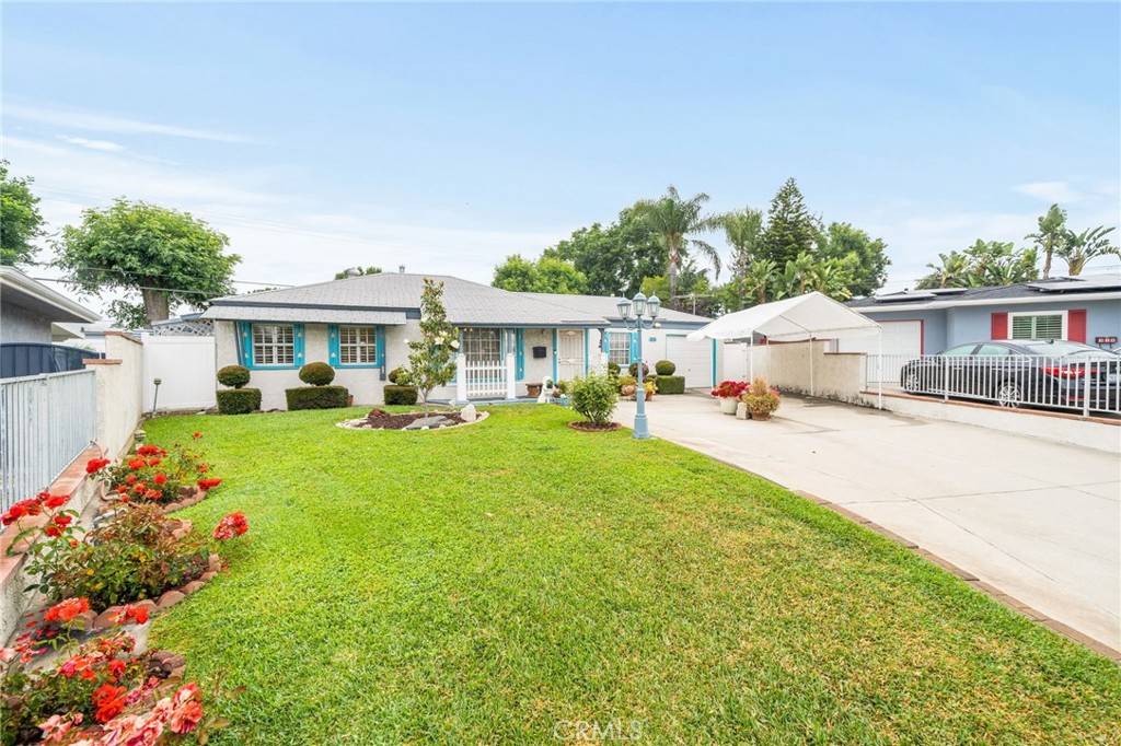 Glendora, CA 91740,325 W Meacham ST