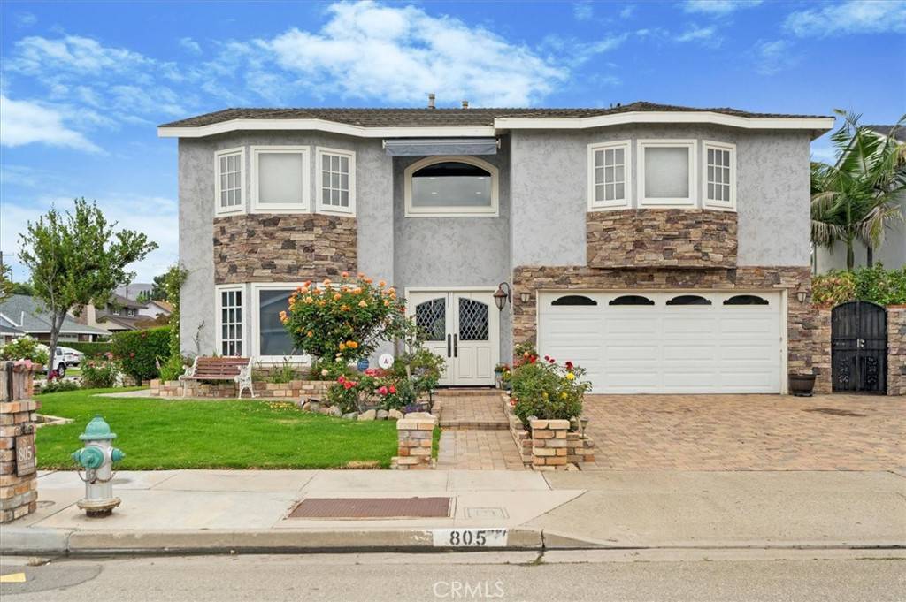 Brea, CA 92821,805 Avocado ST