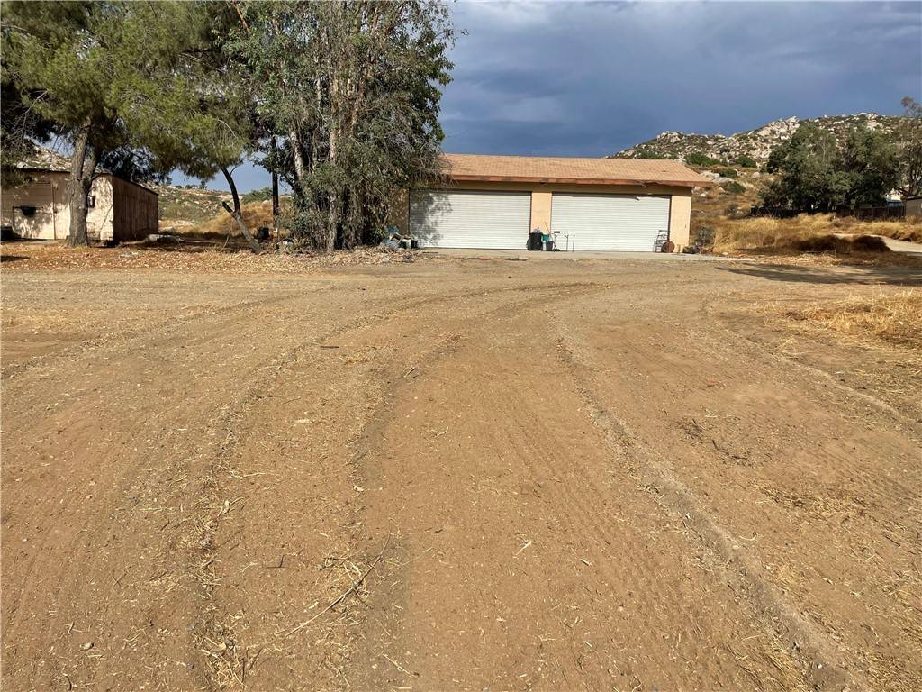 Nuevo, CA 92567,23600 Darr RD