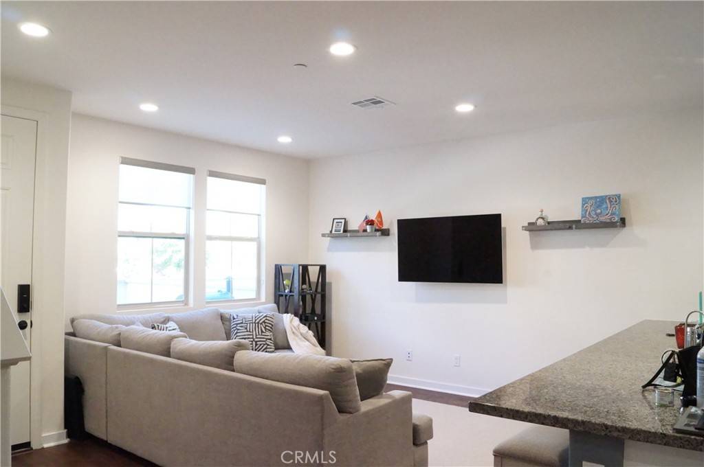 Chula Vista, CA 91913,1917 Avenida Echeveria #47