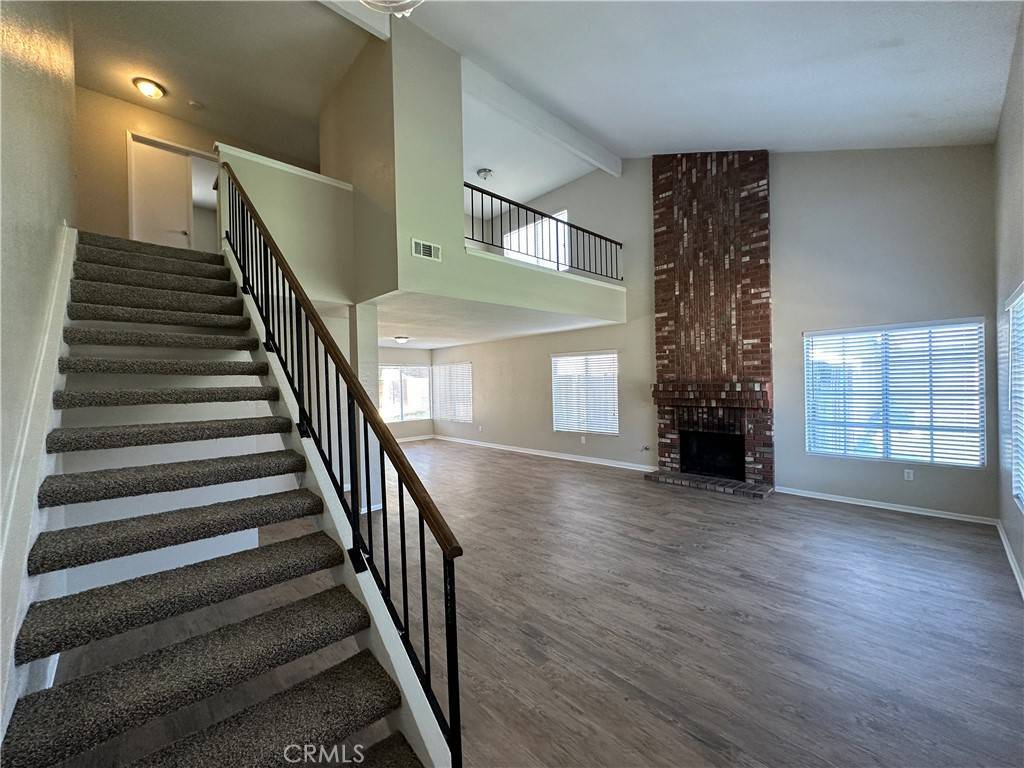 Corona, CA 92878,944 Auburndale ST