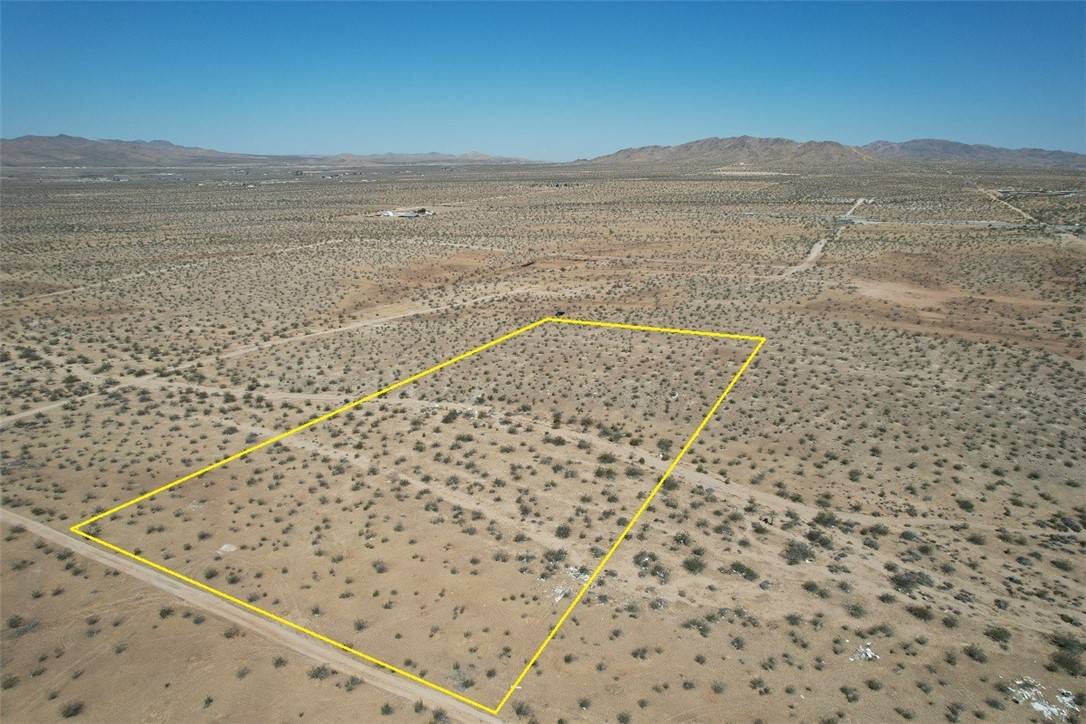 Apple Valley, CA 92307,0 Apple Valley Land