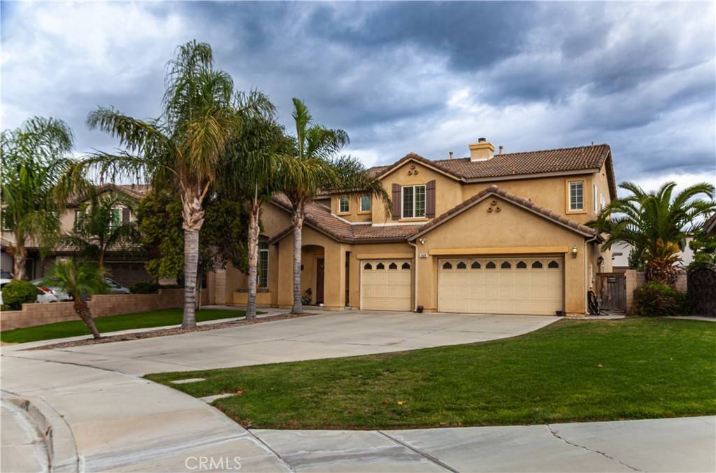 Eastvale, CA 92880,13428 Fallingstar CT