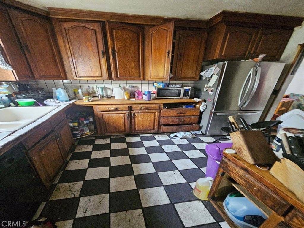 Berkeley, CA 94703,1908 Fairview ST