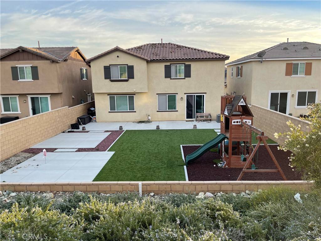 Fontana, CA 92336,16206 Milan PL