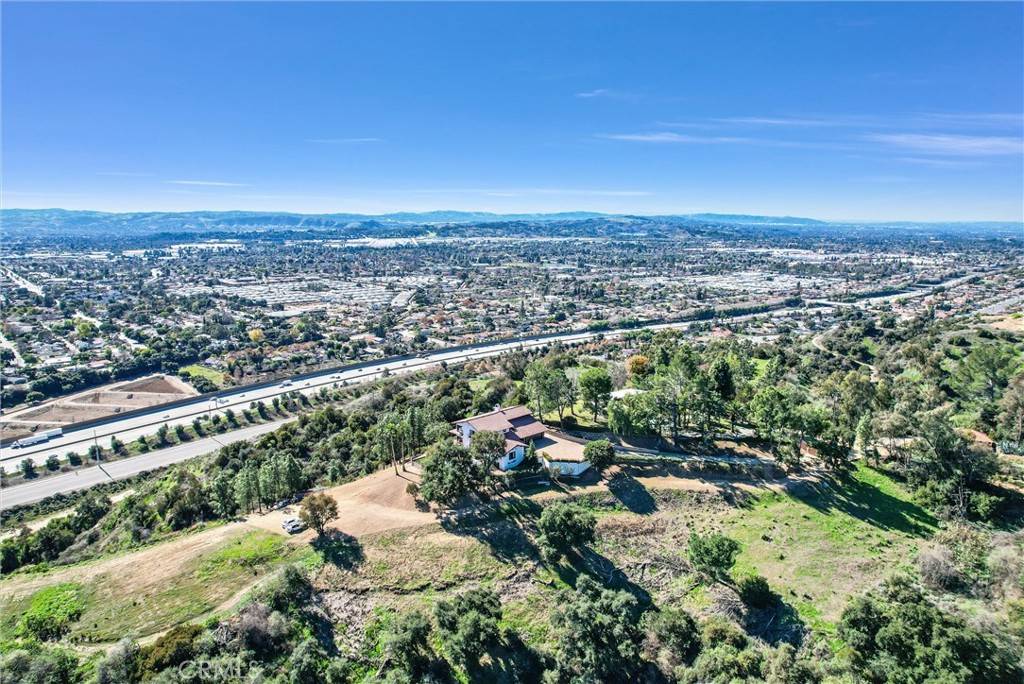 La Verne, CA 91750,4466 Briney Point ST