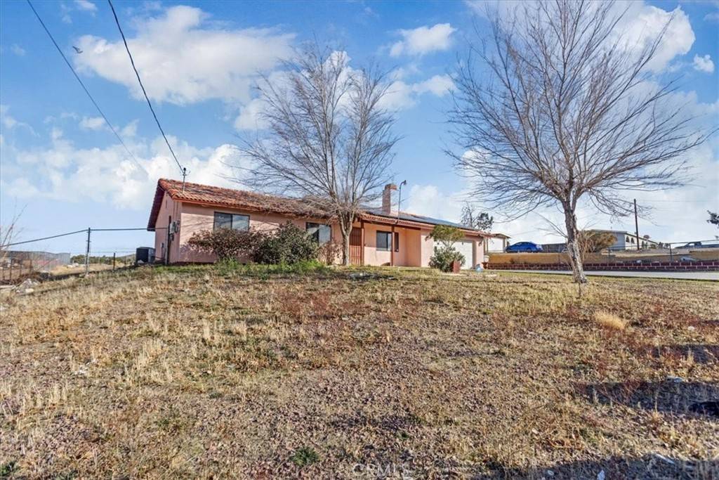 Hesperia, CA 92345,9325 Jacaranda AVE