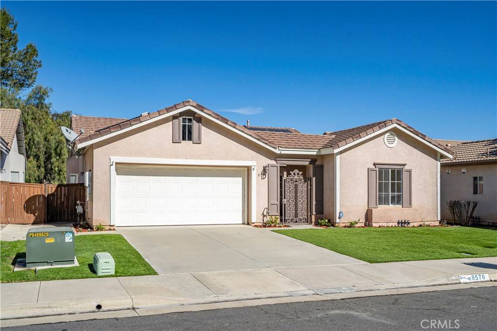 Corona, CA 92883,8570 Rolling Hills DR