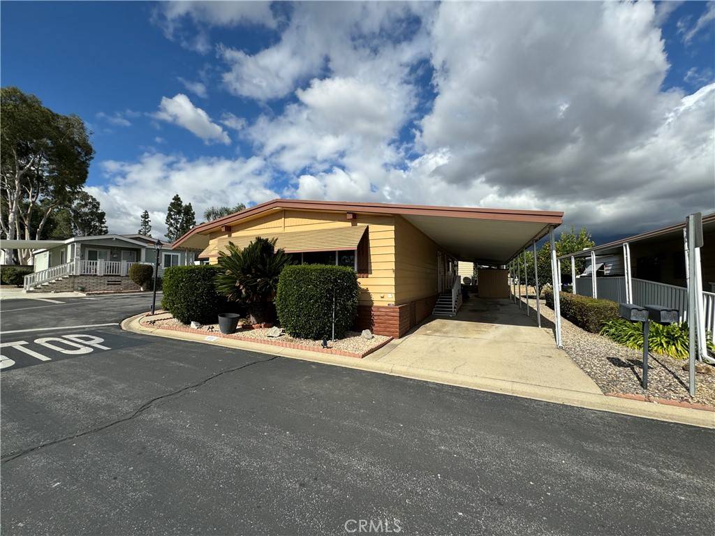 Alta Loma, CA 91701,9800 Base Line Rd #115